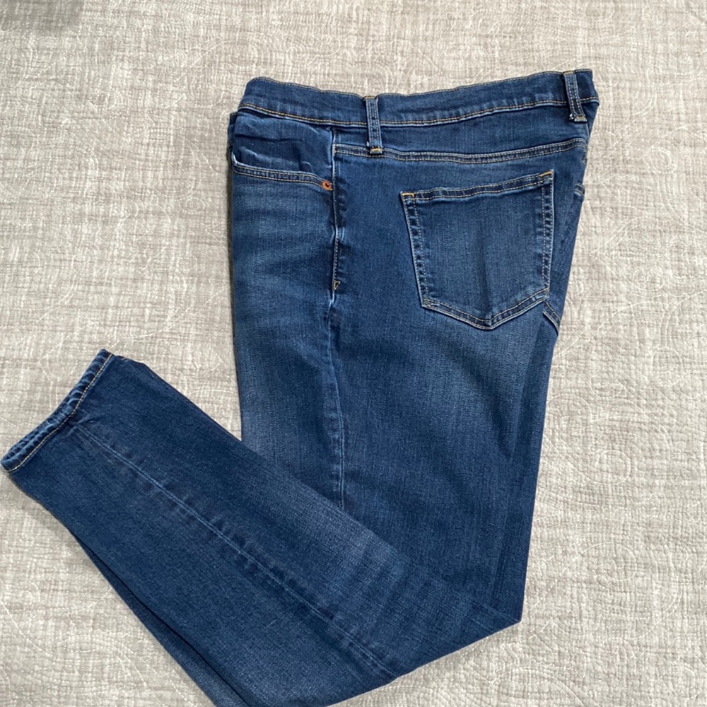 Size 12 True Skinny Gap Jeans